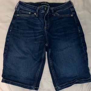 Womens Calvin Klein Jean Bermuda Shorts size 4